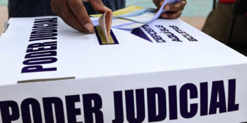 Presidencia de la SCJN se definirá por votos y no por género: INE; Hugo Aguilar lidera las preferencias