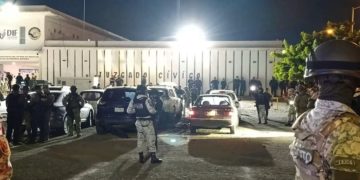 Atacan con explosivo instalaciones del Centro de Seguridad Ciudadana de Mazatlán, Sinaloa