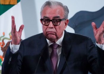 Rubén Rocha revela que su candidatura a Gobernador de Sinaloa fue decisión de AMLO