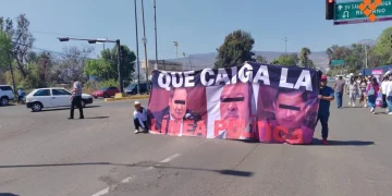 Grecia Quiroz denuncia al exgobernador Leonel Godoy por el asesinato de su esposo Carlos Manzo