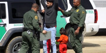 Investigan si agentes migratorios infringieron la ley en más de 15 incidentes en Minnesota