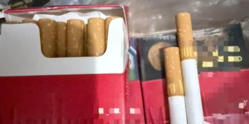 Marina asegura en el AICM más de una tonelada de cigarros ilegales