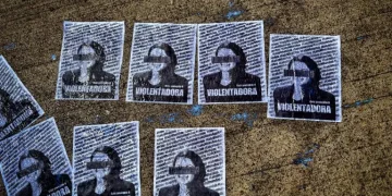 En Sinaloa, el TEPJF sanciona a experta en derechos humanos por conversaciones privadas de WhatsApp; caso abre debate sobre privacidad y libertad de expresión