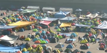 Sheinbaum pide a maestros de la CNTE realizar manifestaciones pacíficas