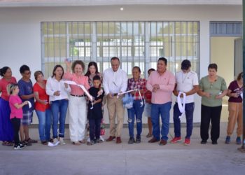 Alcalde Menéndez entrega dos nuevas aulas en el CDC Siglo XXI con inversión de 1.2 mdp.