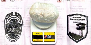 Detenidos cinco custodios del penal de Atlacholoaya, Morelos; intentaban ingresar con droga y celulares