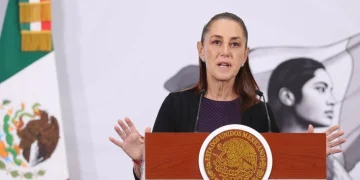 Sheinbaum afirma que Rocha permanece en Sinaloa y descarta intervención de EU para extraerlo