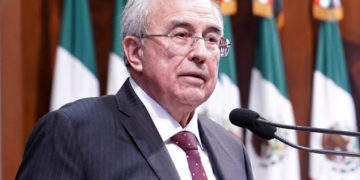 Gobernador de Sinaloa compareció ante la Fiscalía mexicana tras acusaciones de EE.UU.