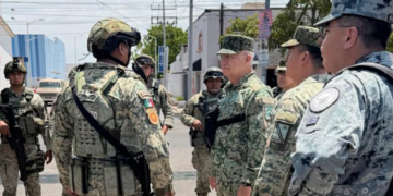 El general Trevilla llega a Sinaloa en plena escalada de violencia