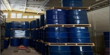 Aseguran 24 mil 400 litros de metanfetamina en Sinaloa