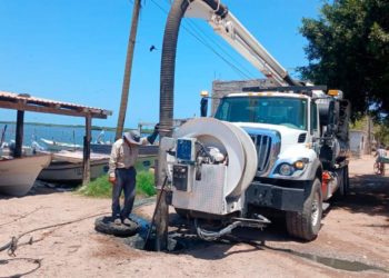 “Refuerza Ahome obras de cárcamos, drenajes y limpieza de canales para prevenir afectaciones por lluvias”: Antonio Menéndez
