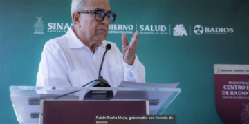 Periodista revela que Rocha Moya regresaría al gobierno de Sinaloa a finales de julio