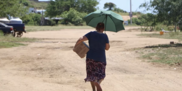 Familias desplazadas de Sinaloa denuncian meses sin despensas y falta de atención del Gobierno estatal
