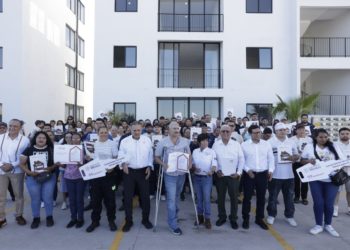 Los Mochis fue sede de la segunda entrega de viviendas del Bienestar