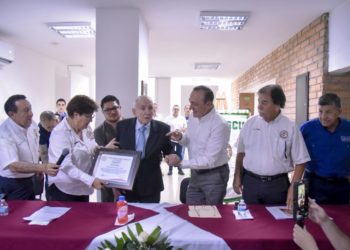 Rinden homenaje a Don Martín Estrada Ussher por su legado en la agricultura, deporte y Los Mochis.