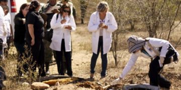 Hallan en fosa de Sinaloa a tres turistas de Querétaro desaparecidos