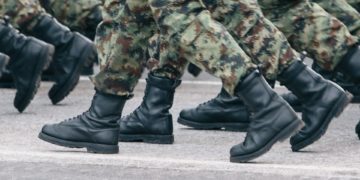 SEP ofrece regularización a escuelas para dejar el esquema militarizado