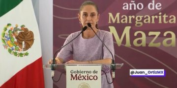 Abuchean a Sheinbaum en Colima