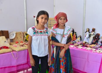 Cartilla de derechos de las mujeres en mayo-yoreme llegará a comunidades indígenas de Ahome.