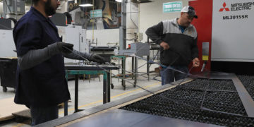México triplica la creación mensual de empleos: casi 129 mil, nuevo récord histórico